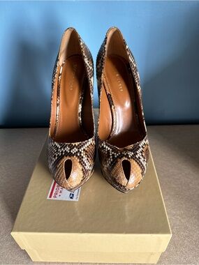 Sergio Rossi Brown Snakeskin Peep-Toe Pumps